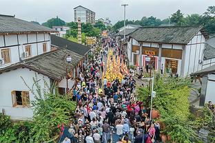 2013年的今天：朱芳雨未满30岁就突破9000分 CBA仅此一人